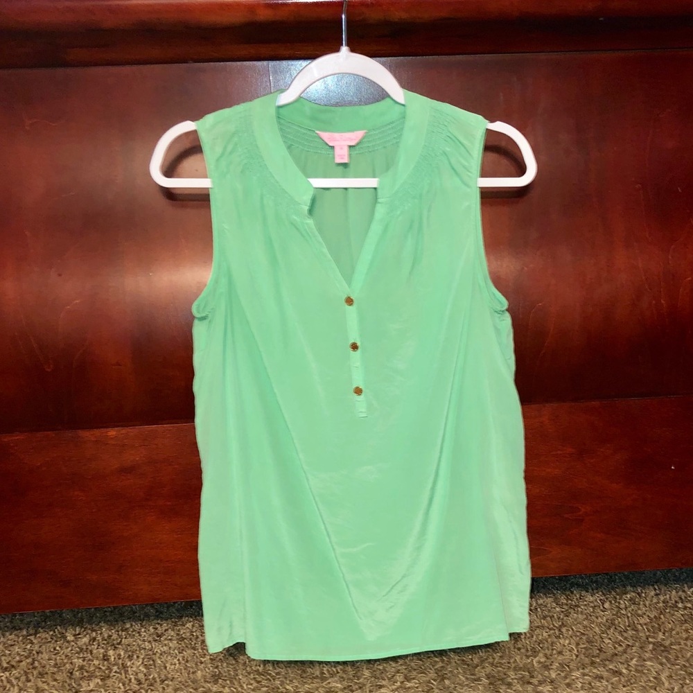 Lilly Pulitzer sleeveless shirt